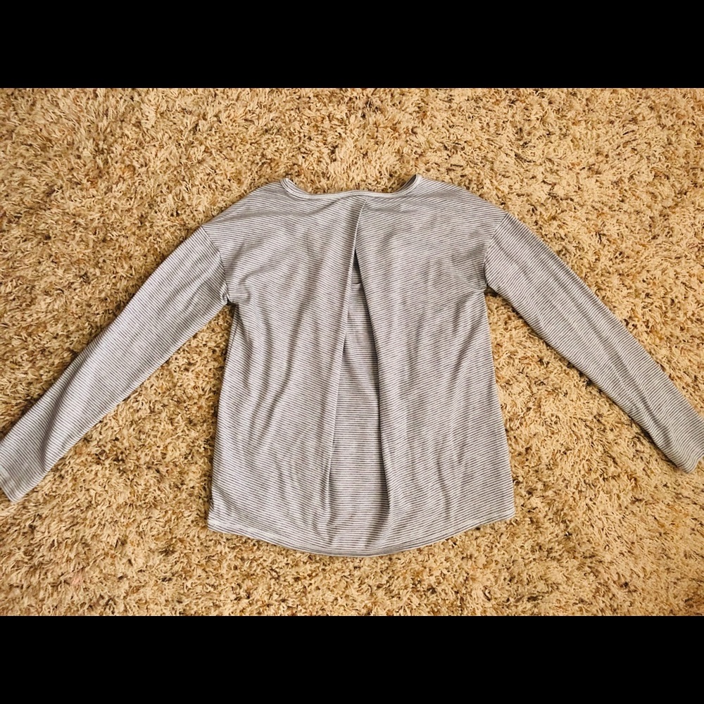 Athleta Girl LS Top size 6
